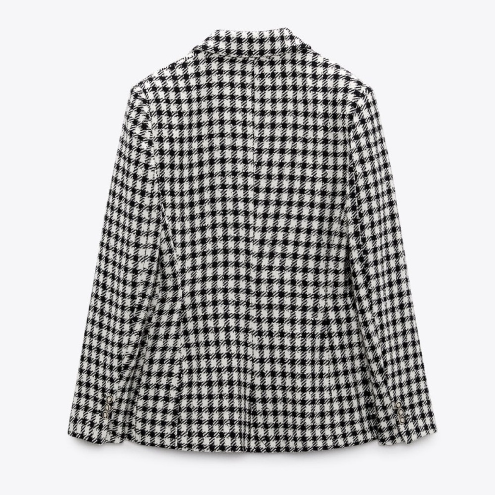 Zara blazer 🤍 - Picture 2 of 6